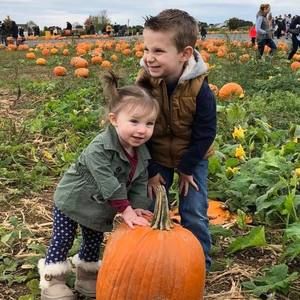 Meet your Posher, Karena